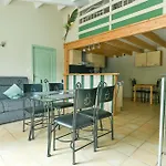 Dom wakacyjny Domaine Les Rousselieres *