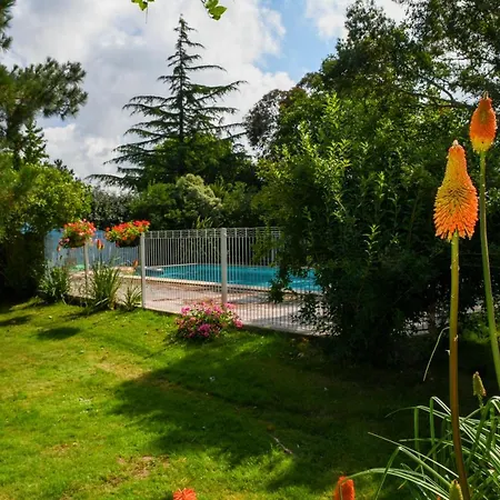 Domaine Les Rousselieres Semesterbostad