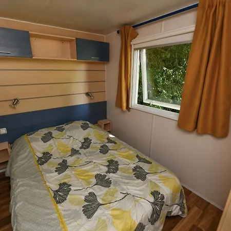 بيت للعطل Domaine Les Rousselieres *