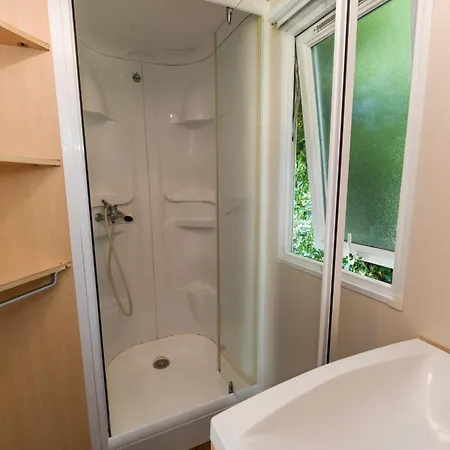 Domaine Les Rousselieres اولونْ-سور-مير