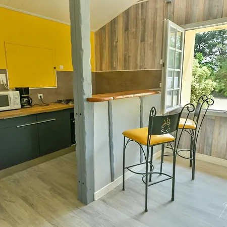 بيت للعطل Domaine Les Rousselieres اولونْ-سور-مير