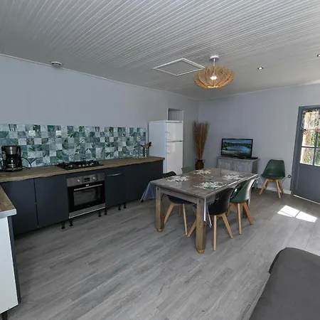 بيت للعطل Domaine Les Rousselieres اولونْ-سور-مير