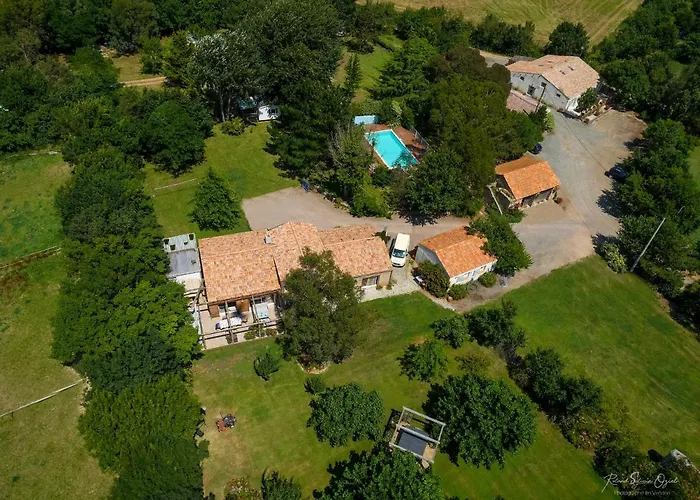 Domaine Les Rousselieres 滨海奥洛讷